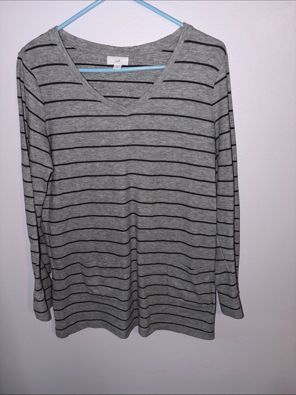 J. Jill Gray and Black Striped V‑Neck Long Sleeve Tunic Top, sz MT